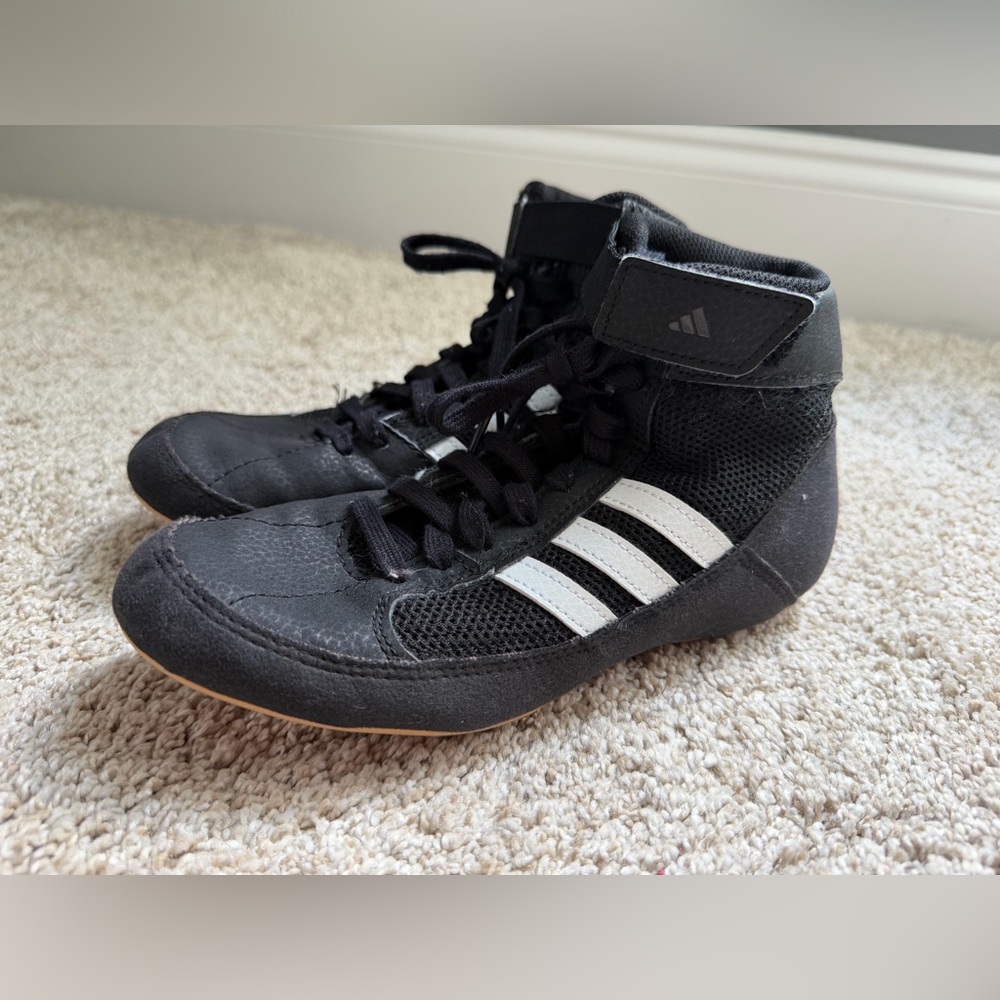 Adidas HVC 2 Wrestling Shoes Sneakers AQ3327 Black Kids Youth Size 3